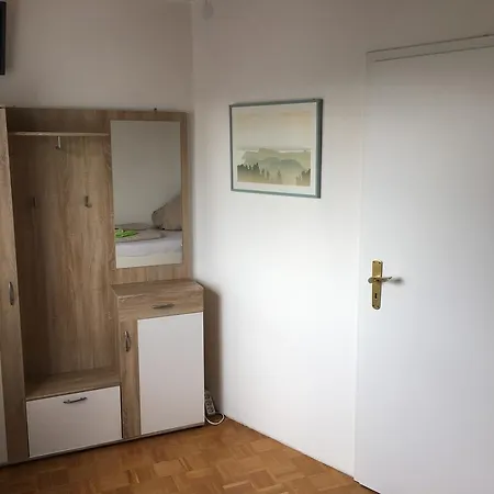 Pensionat Ristau Haus 1 2*