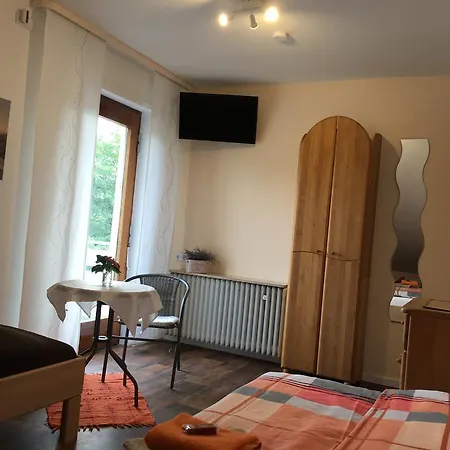 Ristau Haus 1 2*